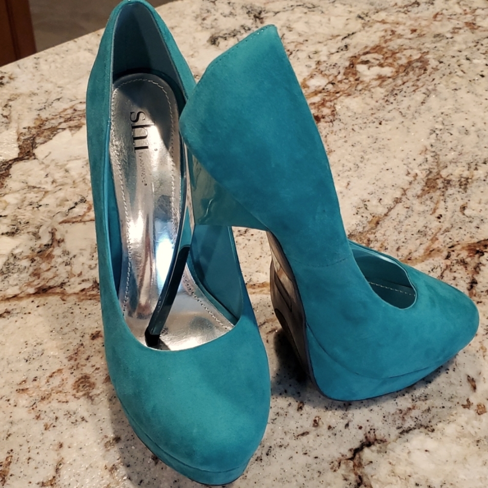 Shi Heels